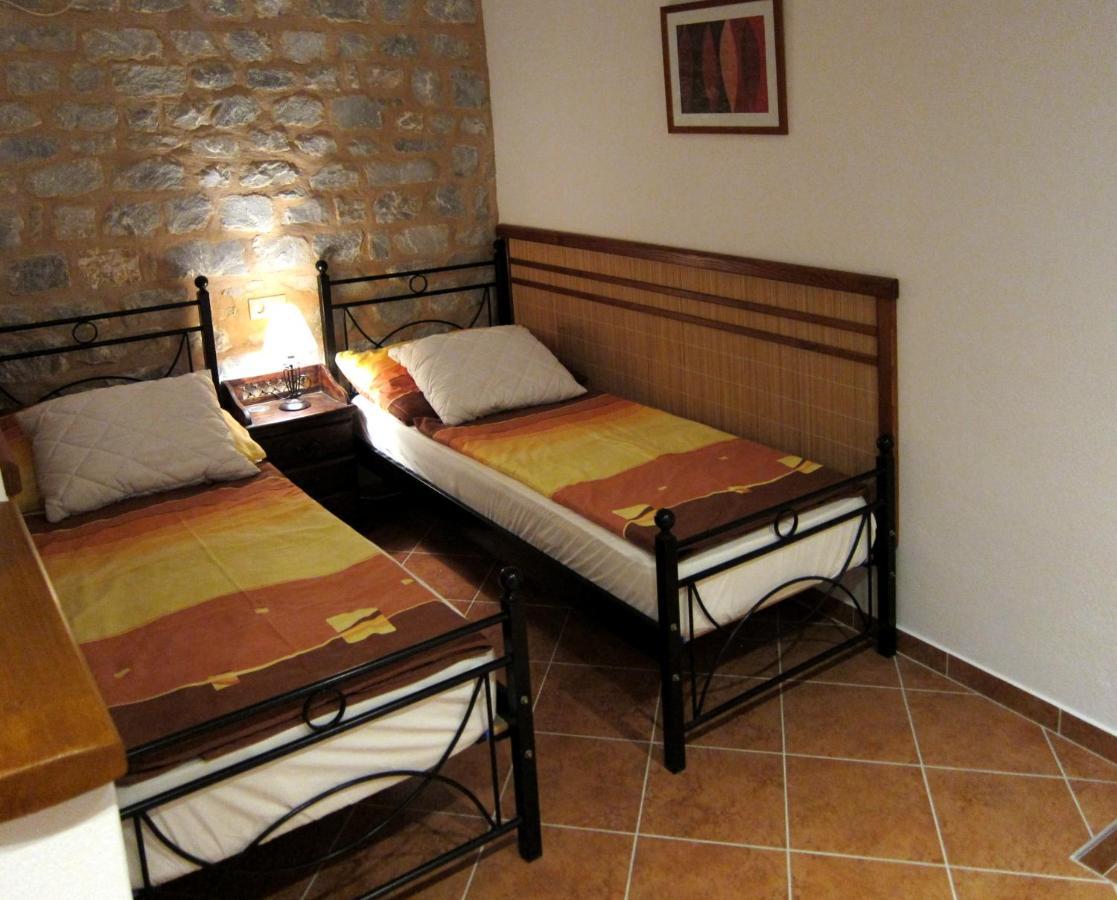 Estia Holiday Gythio Extérieur photo