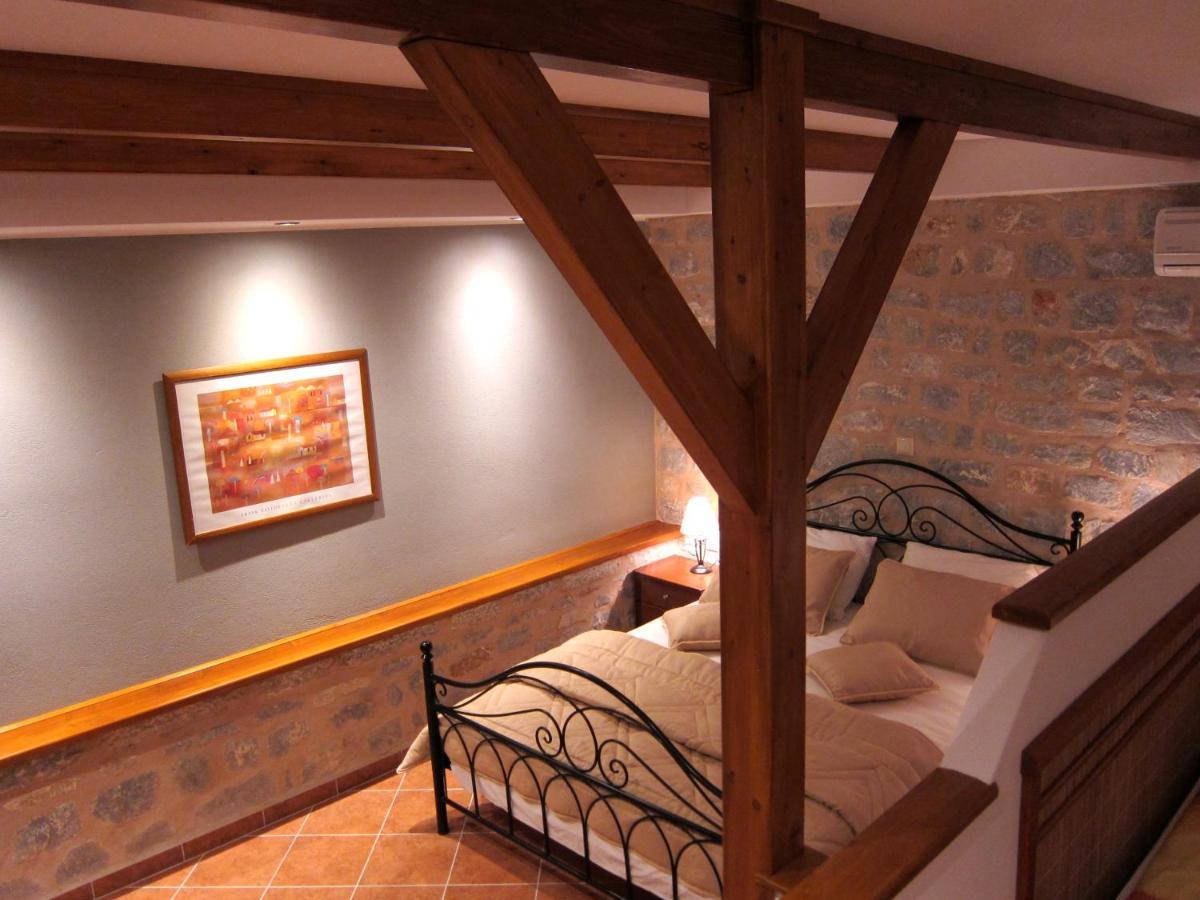 Estia Holiday Gythio Extérieur photo