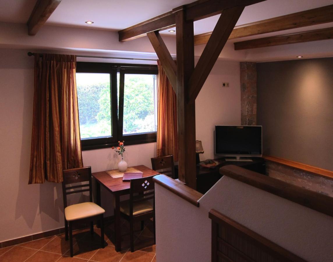 Estia Holiday Gythio Extérieur photo