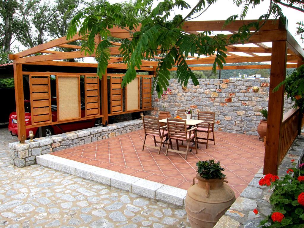 Estia Holiday Gythio Extérieur photo