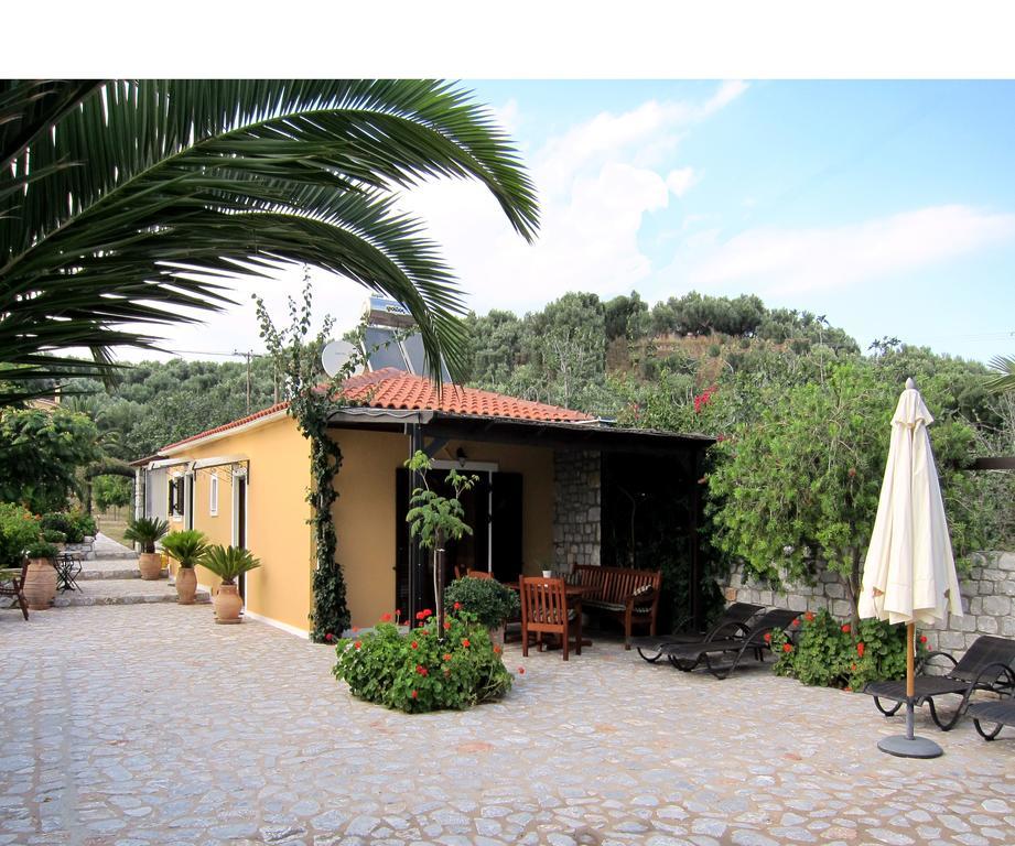 Estia Holiday Gythio Extérieur photo
