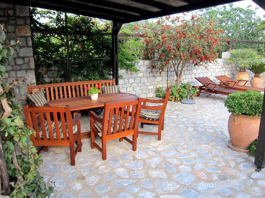 Estia Holiday Gythio Extérieur photo